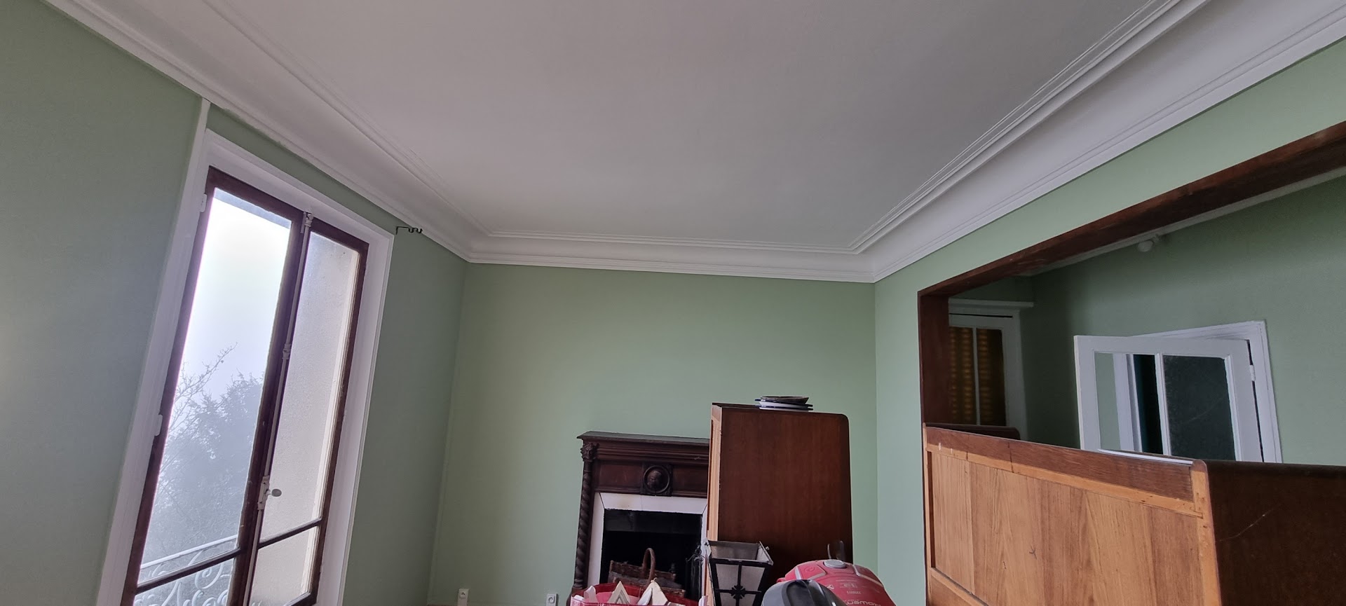 ..... — Photos 6